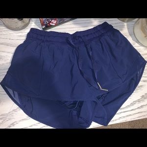 Lululemon navy hotty hot shorts w/ tie waistband